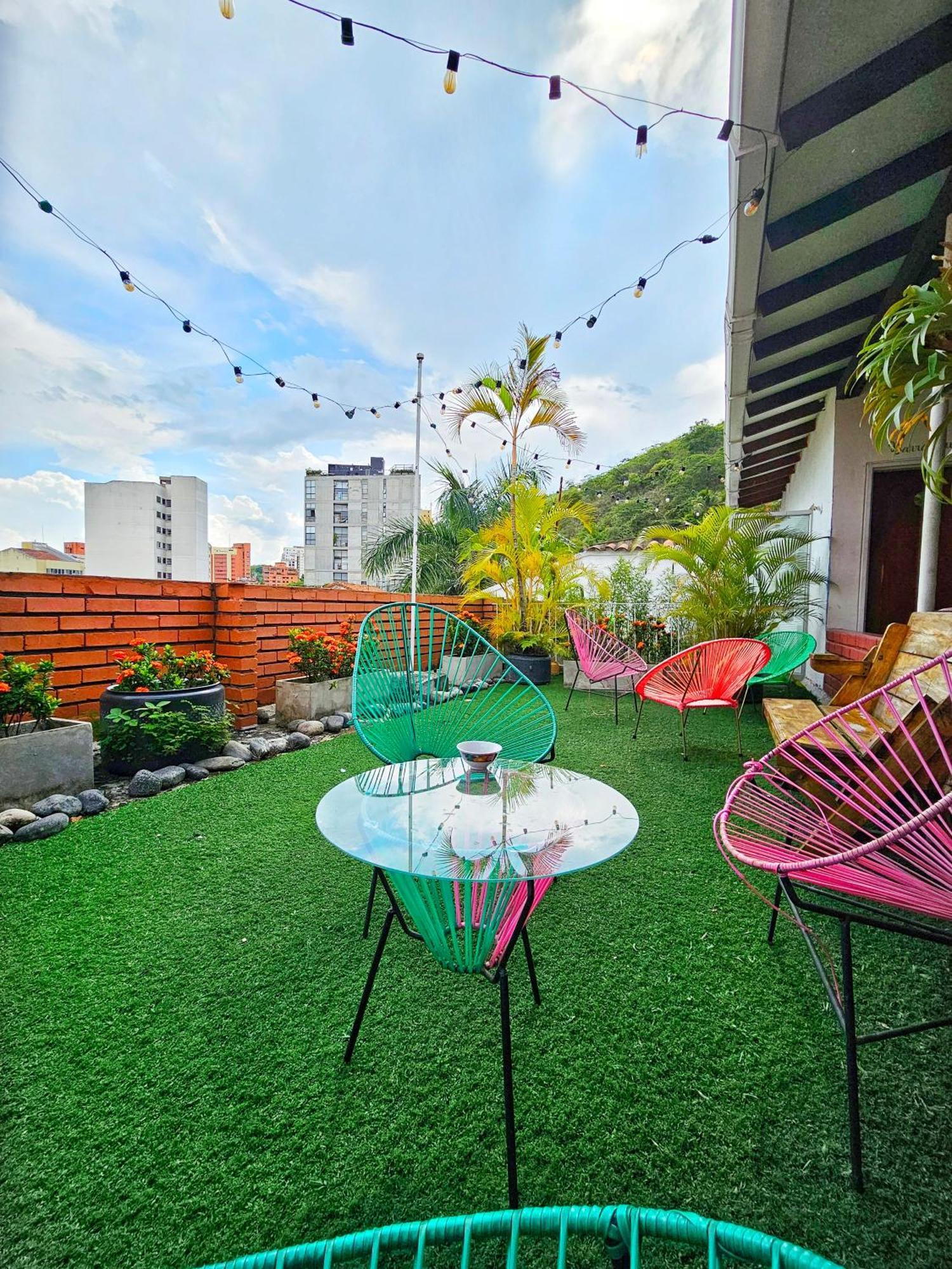 Roof Hostel Cali Exterior foto